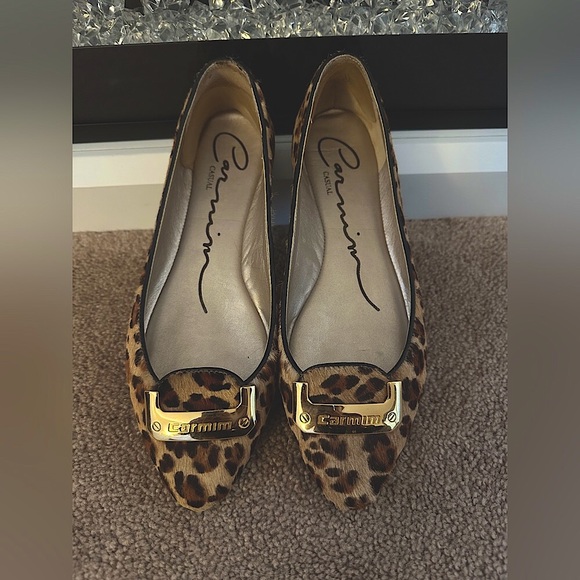 Beautiful leopard print flats - Size 7.5 - Picture 1 of 5